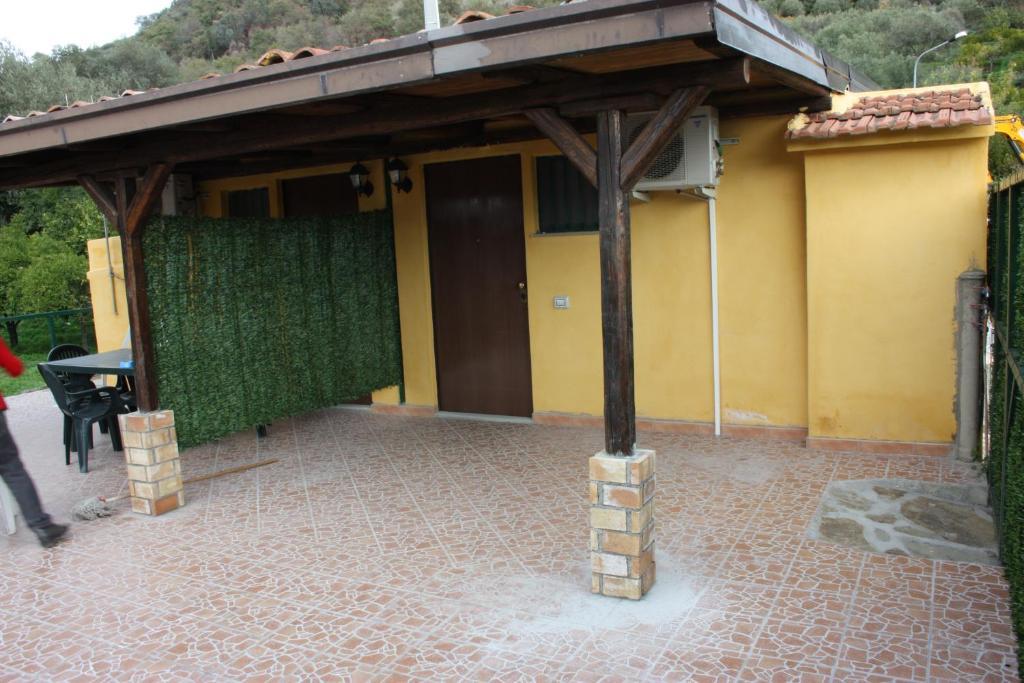 Agriturismo Ghiritina Франкавилла-ди-Сицилия Номер фото
